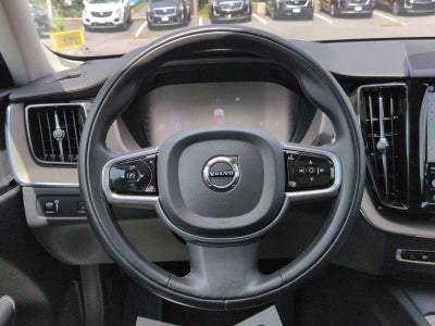 2022 Volvo XC60 Inscription