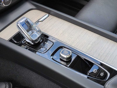2022 Volvo XC60 Inscription