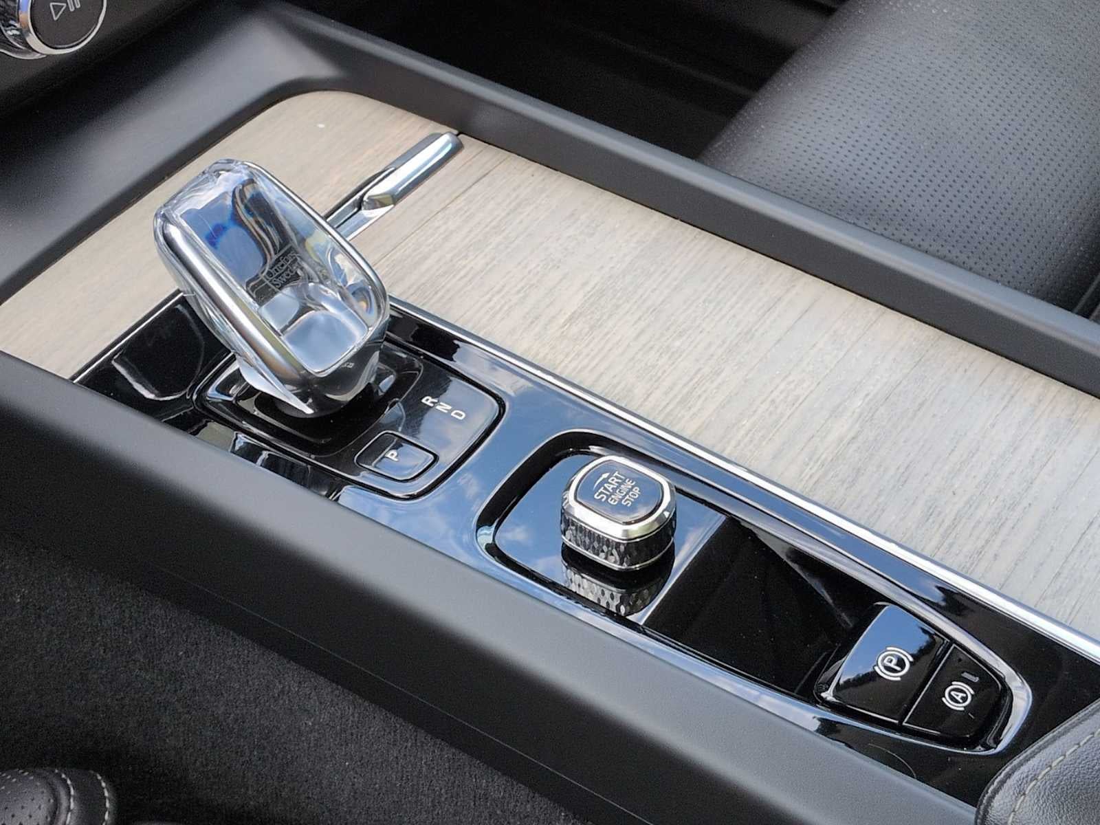 2022 Volvo XC60 Inscription