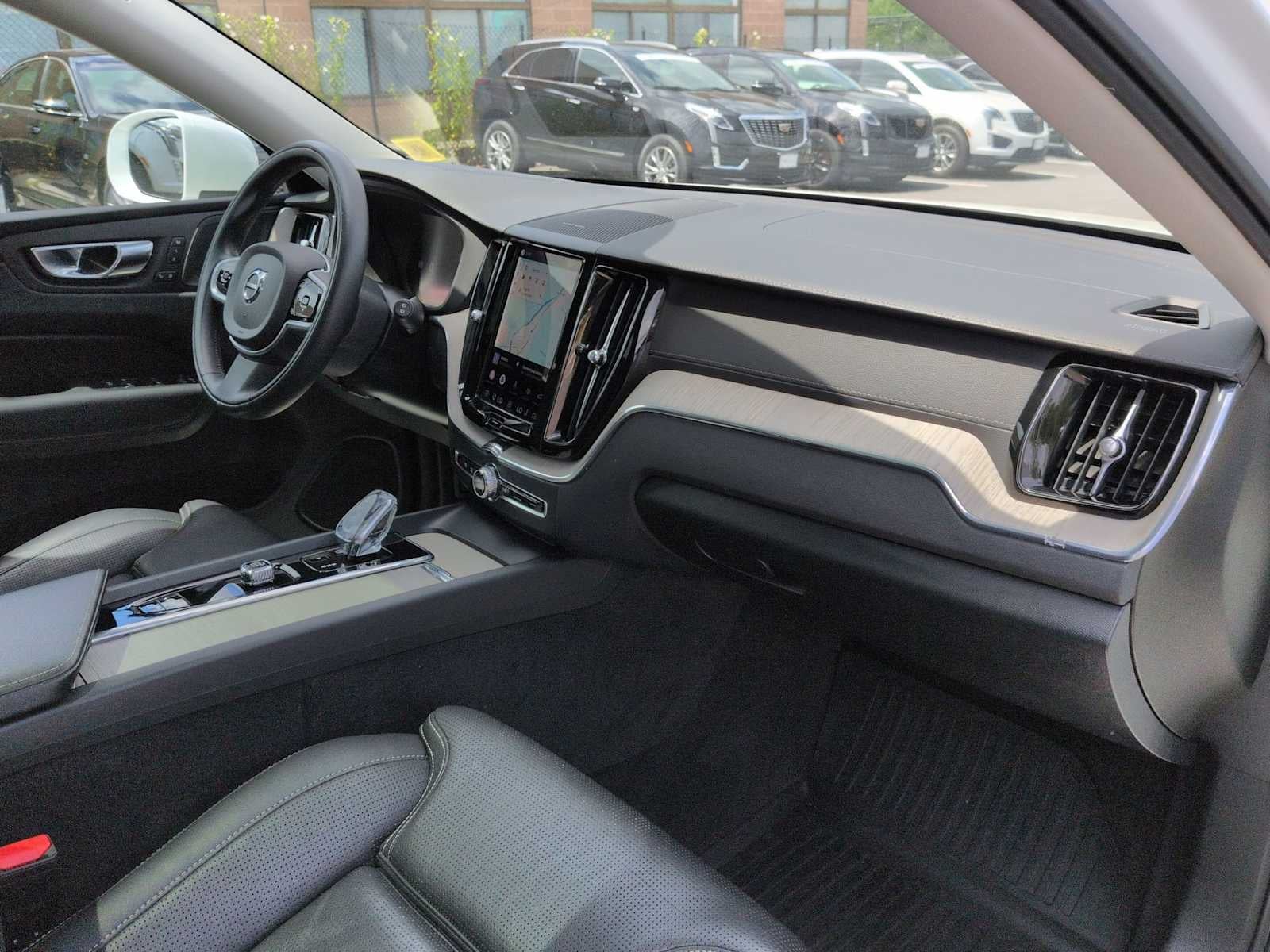 2022 Volvo XC60 Inscription