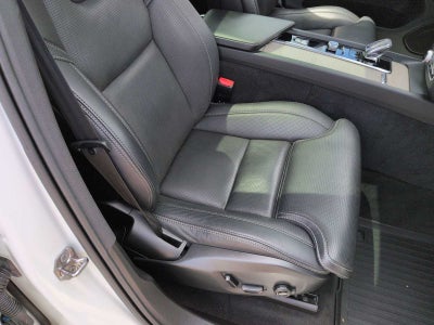 2022 Volvo XC60 Inscription